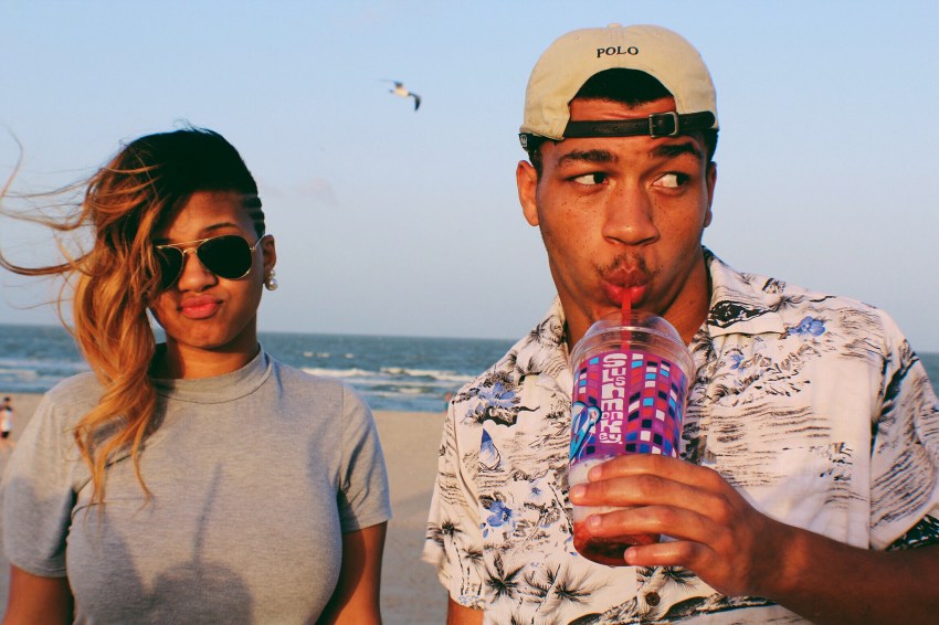 10 Mixed Signals Guys Send And What They Really Mean