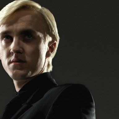 10 Reasons Draco Malfoy Would Make A Better Boyfriend Than Harry Potter