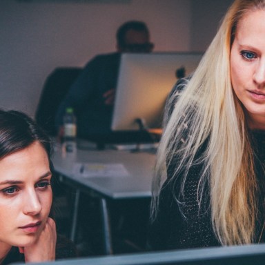 14 Struggles Of Adjusting To Corporate Life Straight Out Of College