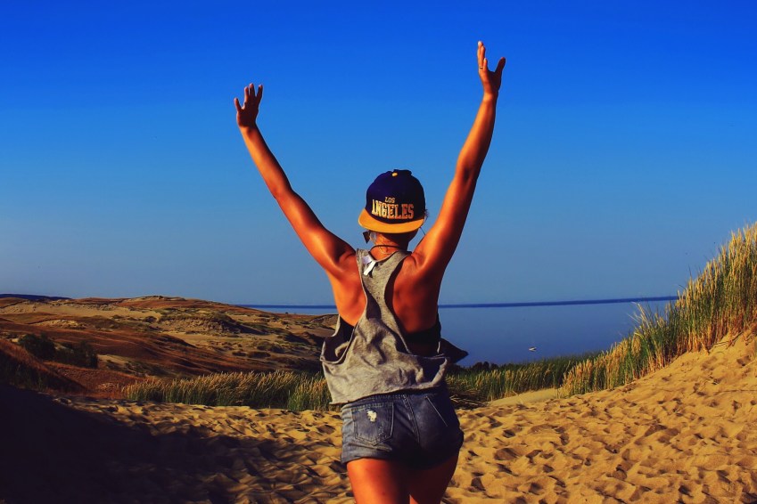 10 Things You Need To Know Before Dating The ‘Guy’s Girl’