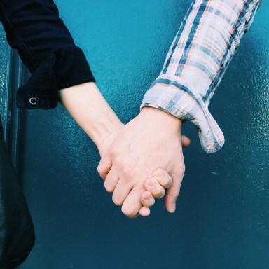 11 Beautiful Things That Happen When You Fall In Love With Someone Older Than You