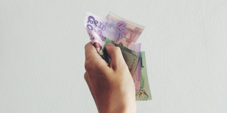 These Are The Ridiculous Money Mistakes 20-Somethings Are Guilty Of (And How To Avoid Them)