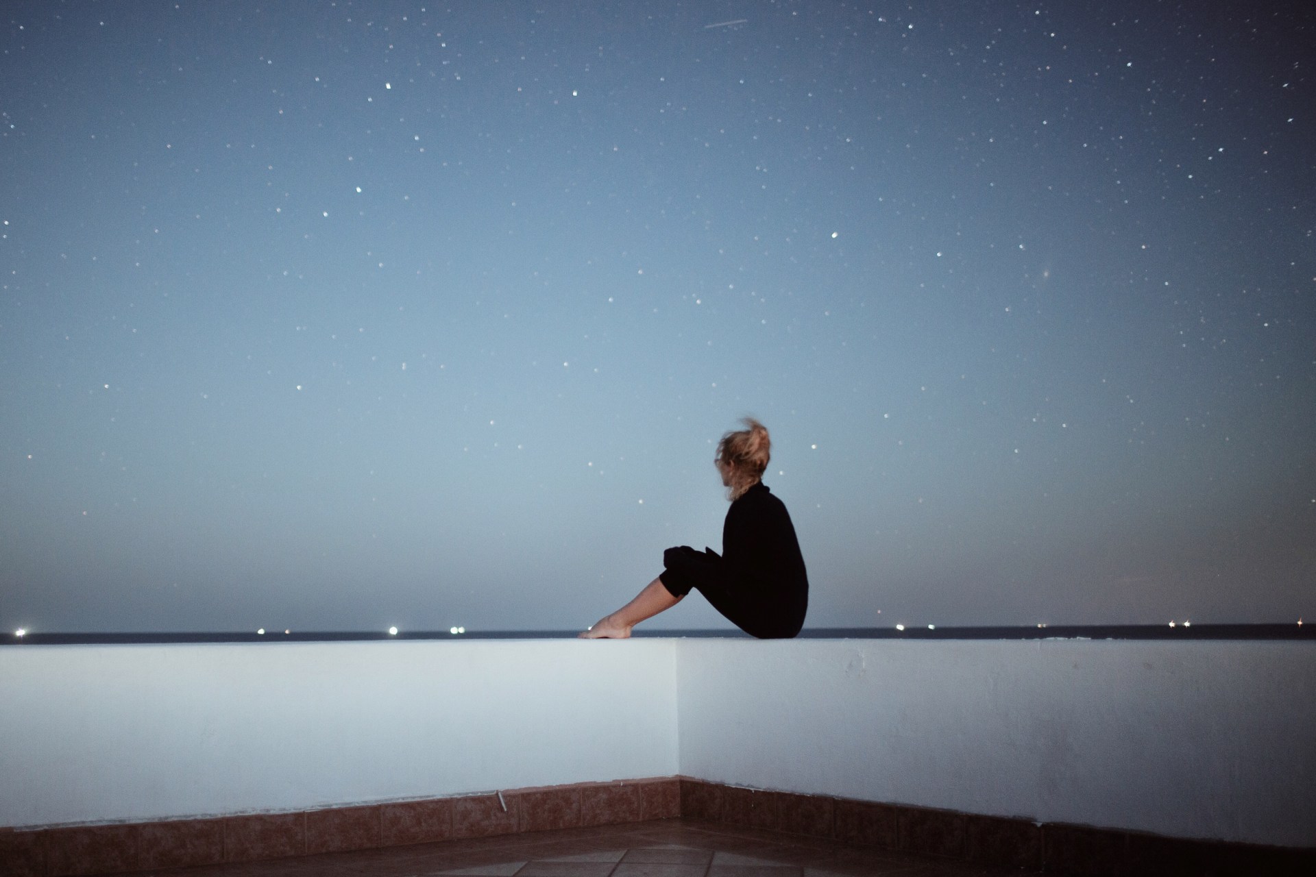 11 Limiting Beliefs That Are Keeping You From Being Happy