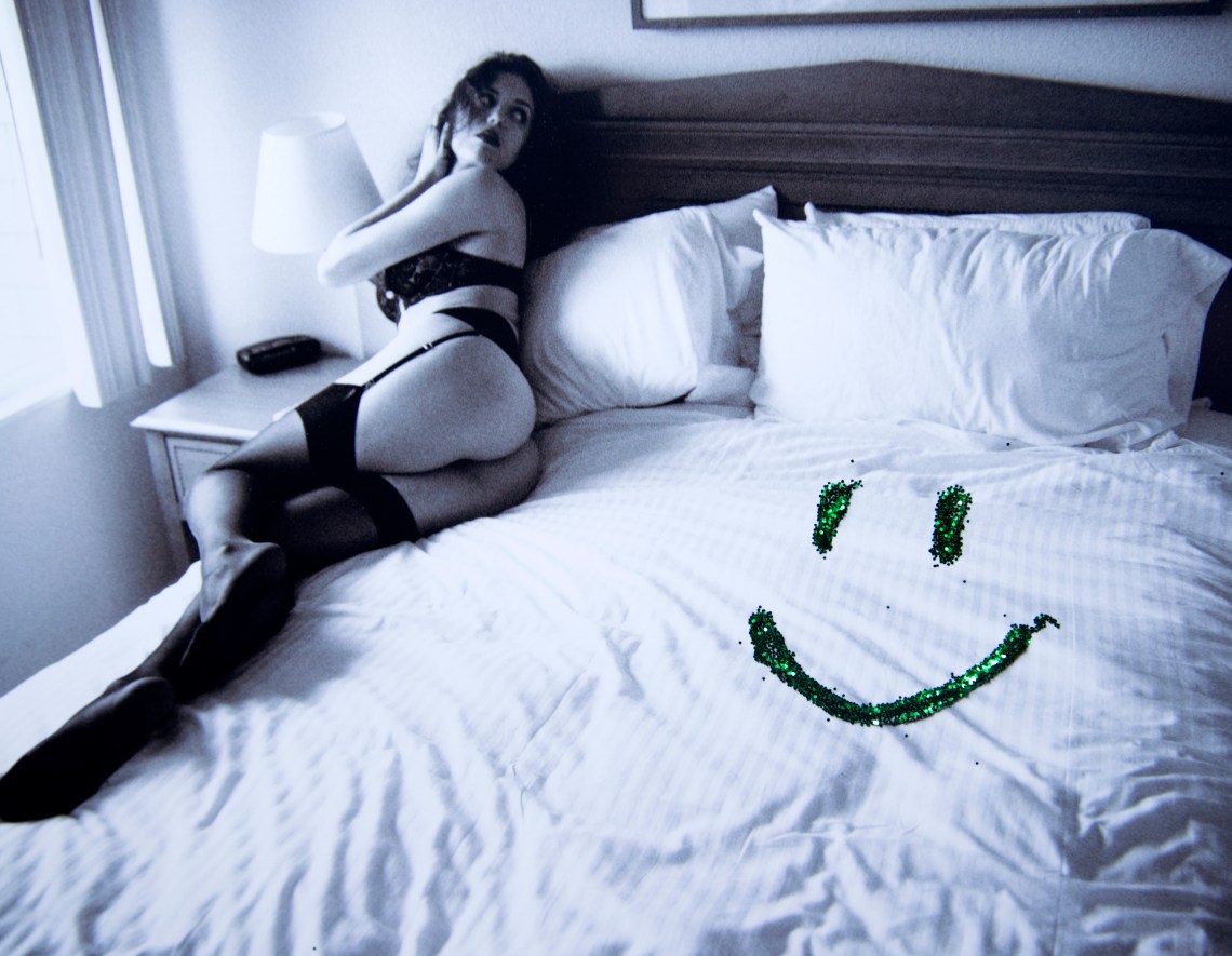 Photo by OnaArtist.com