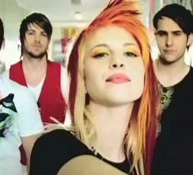 Hey, Remember Middle School? 15 Emo Songs To Help Relive Your Angsty Youth