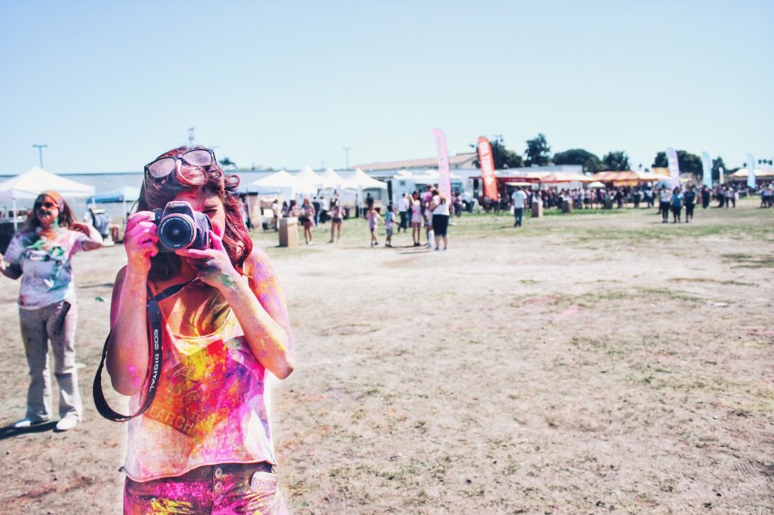 12 Signs You’re On The Right Path In Your Life (Even If You Feel Totally Insecure)