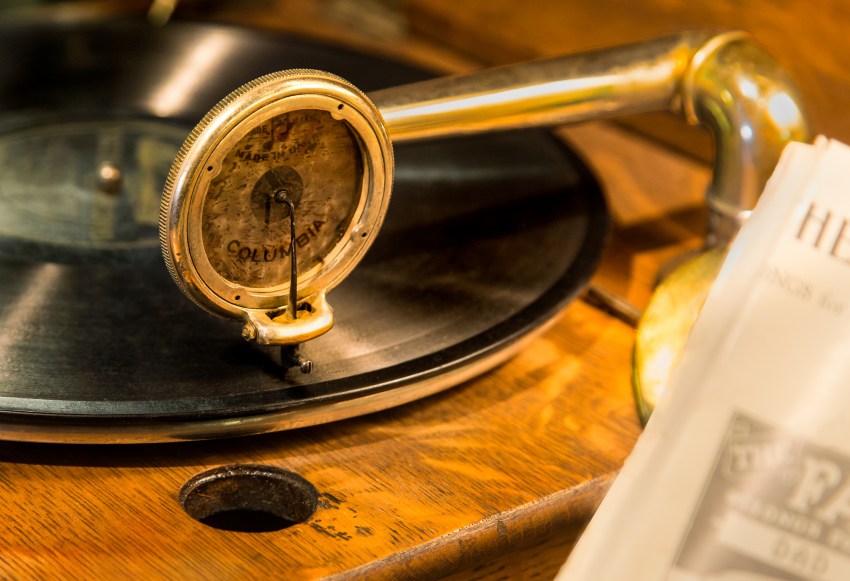 Are You Brave Enough To Listen To A Song That May Have Inspired Hundreds Of Hungarian Suicides?