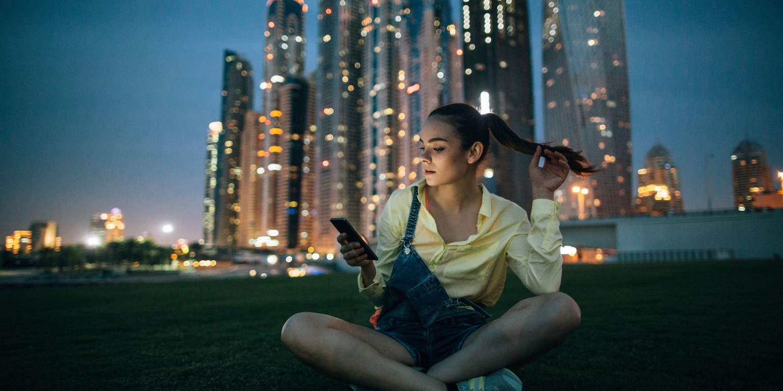 6 Ways to Tell If Your Ex Is Over You and Starting a New Chapter