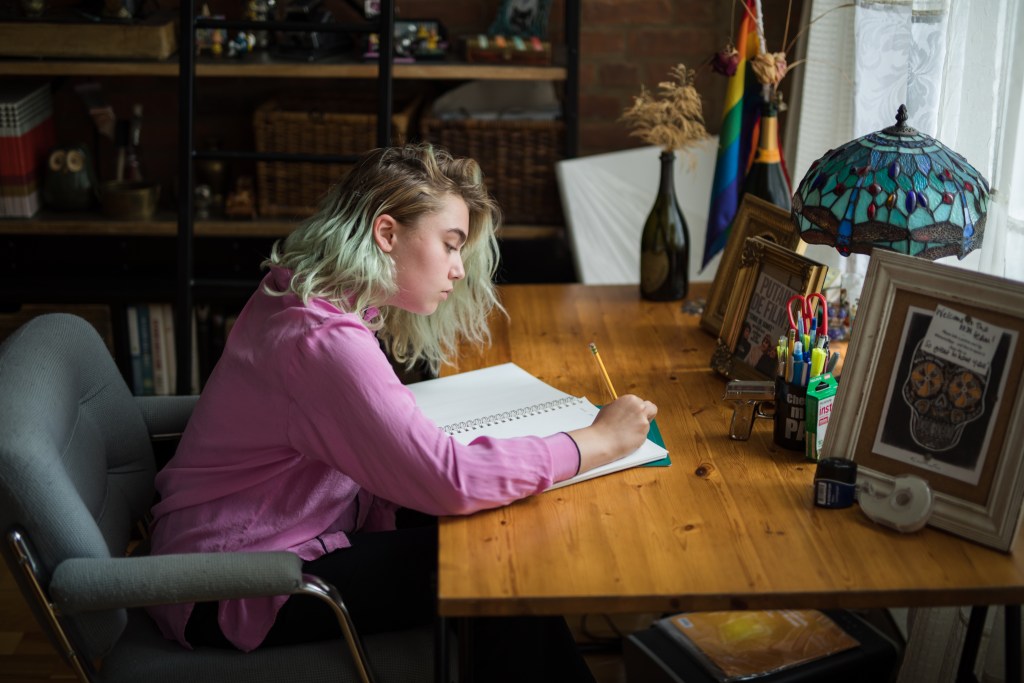 This Is What It’s Like To Be A Socially Awkward Girl In Your Twenties