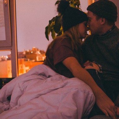 50 Stupidly Simple Things Your Girlfriend Will Appreciate More Than Chocolate Or Flowers