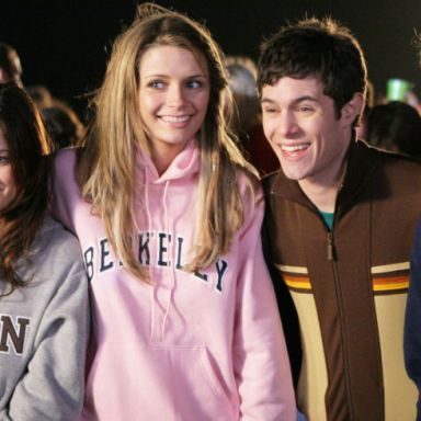 10 Songs That Will Make Any Fan Of ‘The O.C.’ Instantly Nostalgic