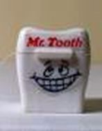Mr. Tooth dental floss