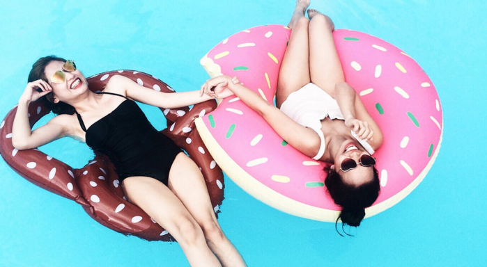 17 Women In Relationships Share What They Miss Most About Being Single