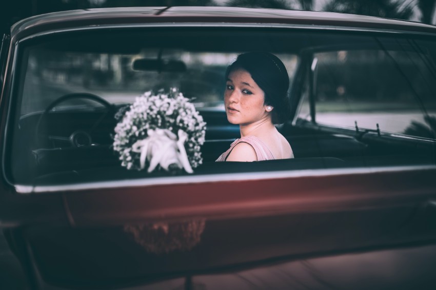 14 Women Reveal What It’s Like When Your First Love Marries Someone Else