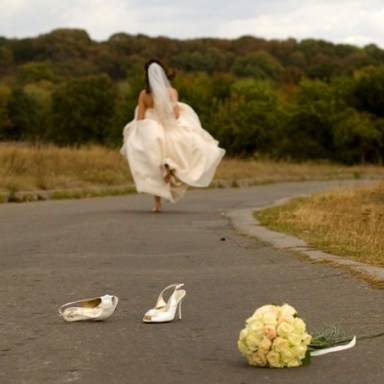 20 Hysterical Wedding Day Disasters That Will Make You Want To Stay Single Forever