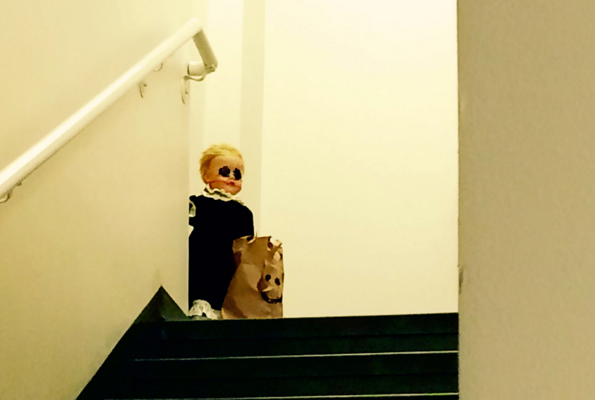 I Always Thought It Was Weird My Girlfriend Never Wanted To Crash At Her Place, But I Never Expected This