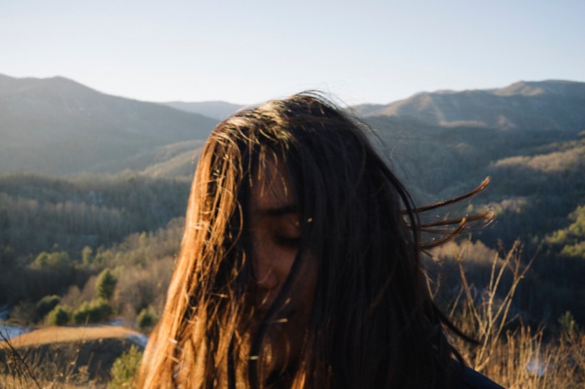 Being Vague About Your Feelings Will Make You Lose Her 