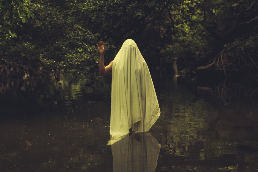 I Work At A Movie Theater And I Found Something Truly Terrifying Hidden Inside