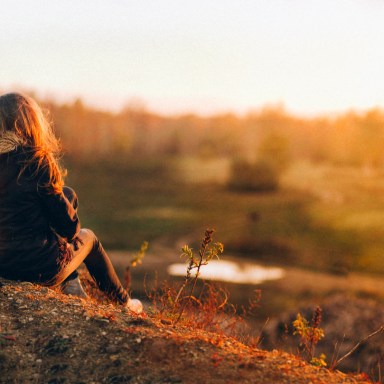 Here’s Why You Can Feel Stuck Even When You Feel Like You’re Moving Forward