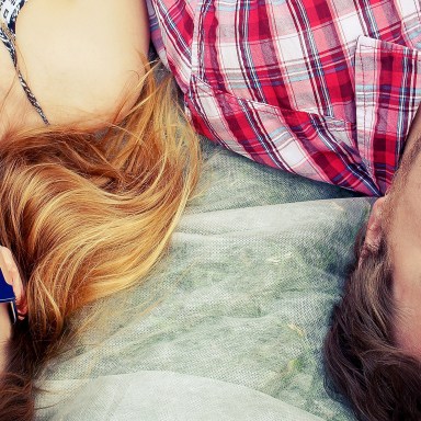 7 Surefire Signs You’re Putting Way Too Much Effort Into Your Relationship