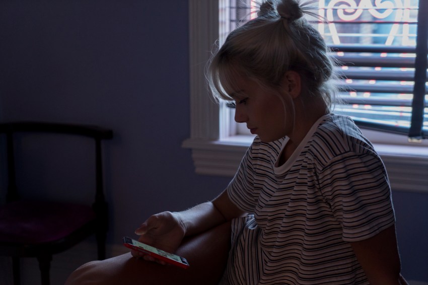 This Is What A Morning Text Really Means