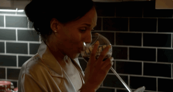 19 Signs You’re Sleeping With Wine