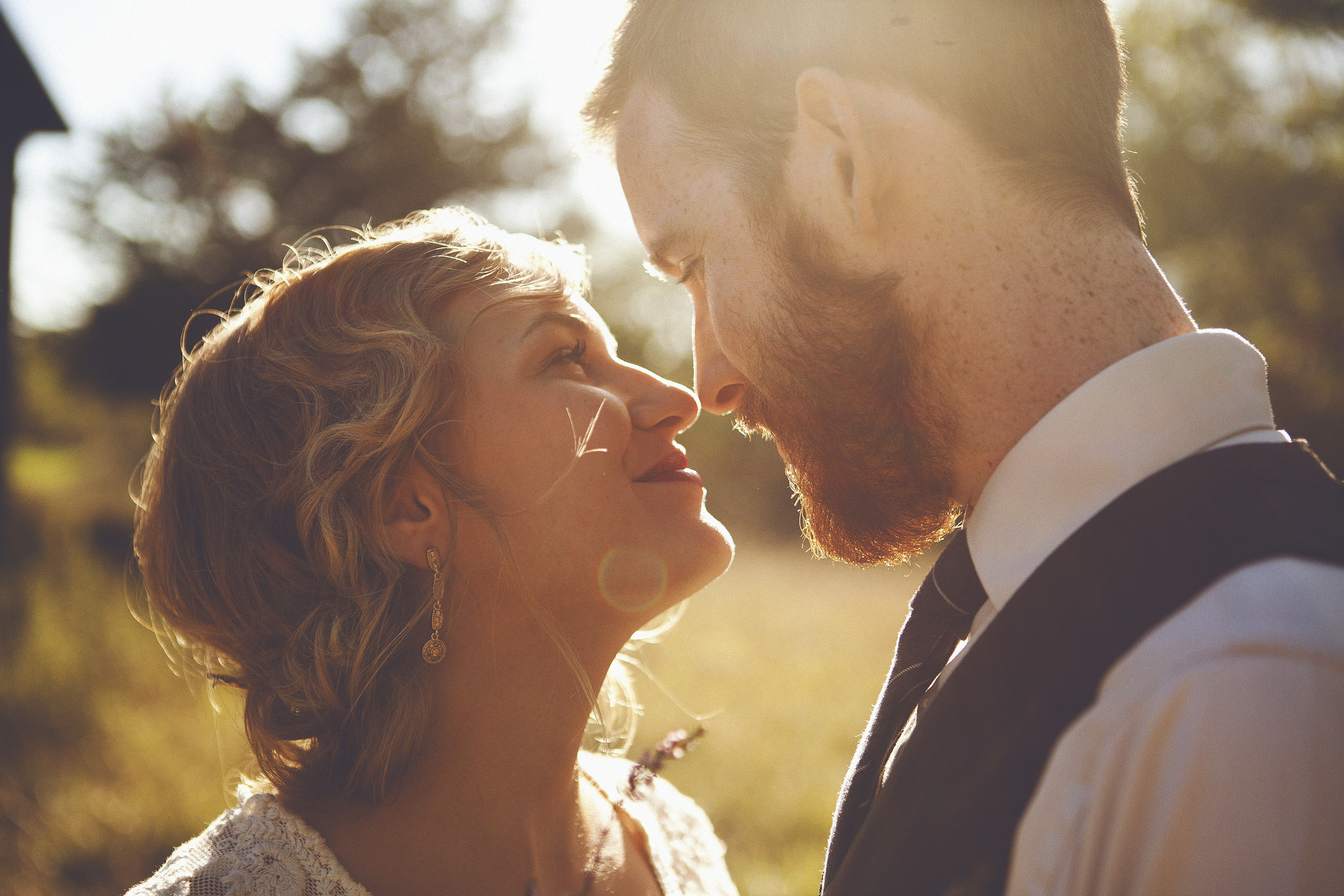 14 Modern Literary Passages That Beautifully Describe Every Part Of