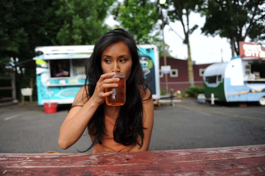 6 Ways You’re Ruining Your Single Years Without Even Realizing It