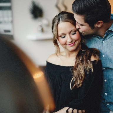 25 Tragic Signs He Loves His Mother More Than He’ll Ever Love You