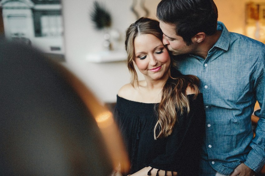 25 Tragic Signs He Loves His Mother More Than He’ll Ever Love You