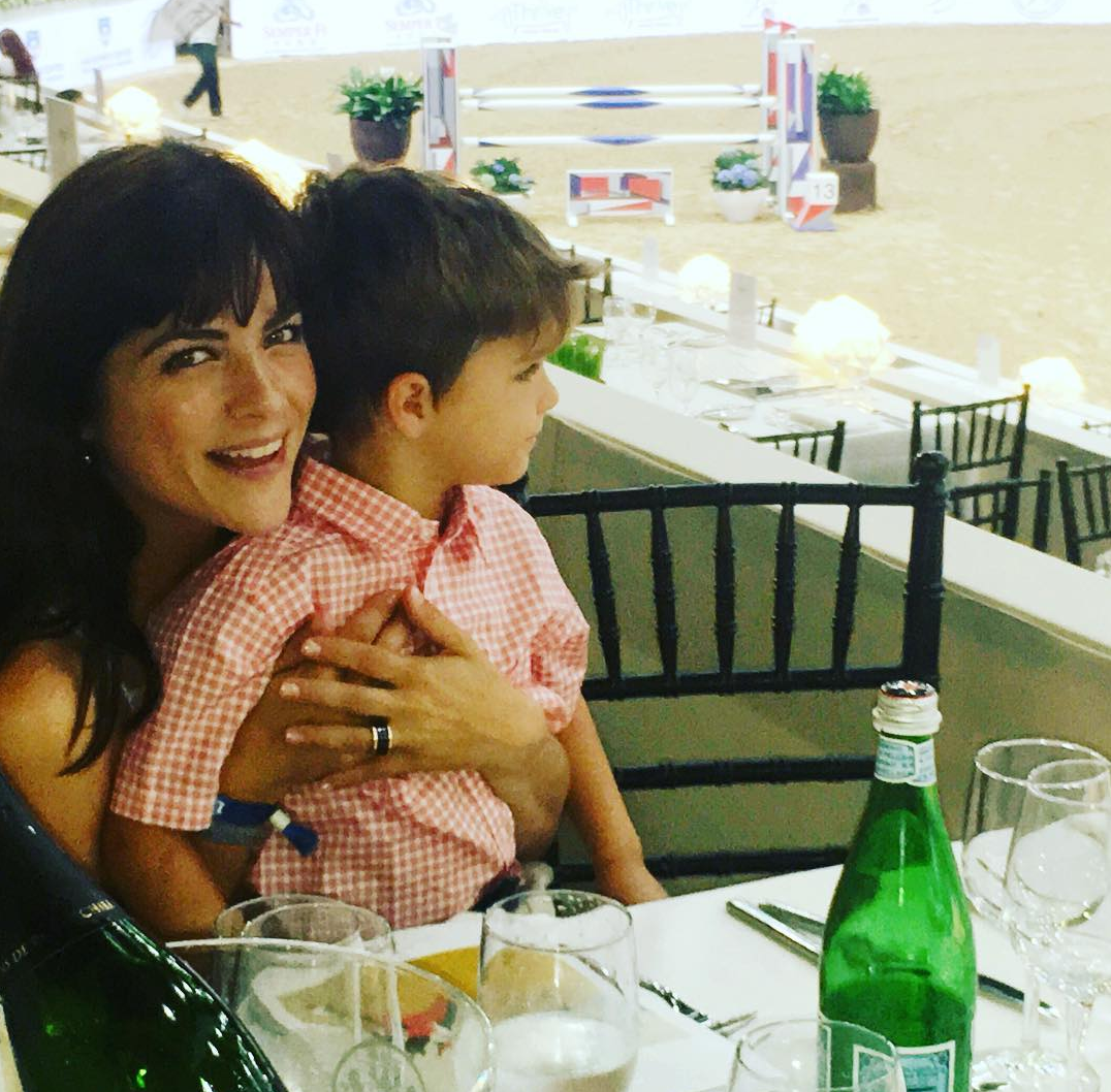 Selma Blair Opens Up About That Time She Flipped Out On A Plane ...