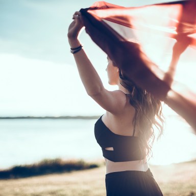 27 Ways To Shed Your Past Lives And Make A Fresh Start