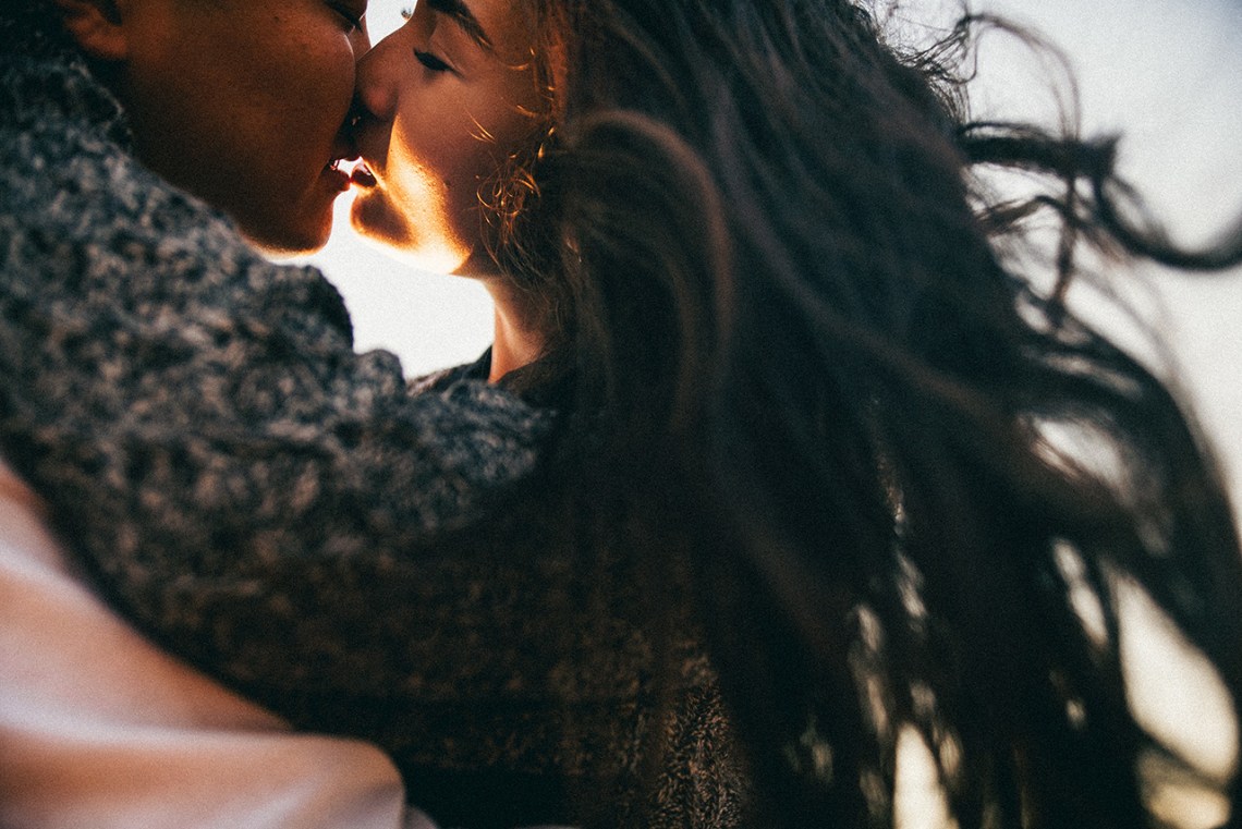 20 Little Ways To Please Your Guy That Have Nothing To Do With Sex