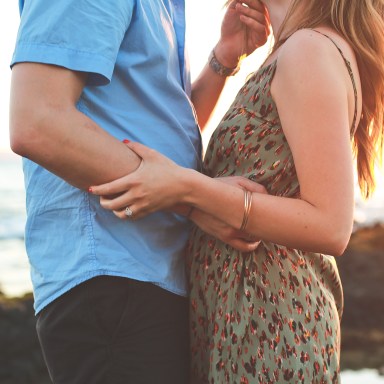 How To Tell If You’re Actually In Love (And Not Just Emotionally Dependent)