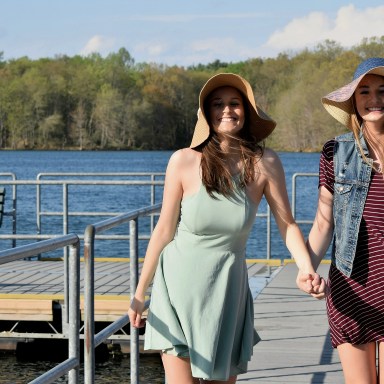 Here’s Why Your Best Friend Is Your Best Friend, Based On Her Zodiac Sign