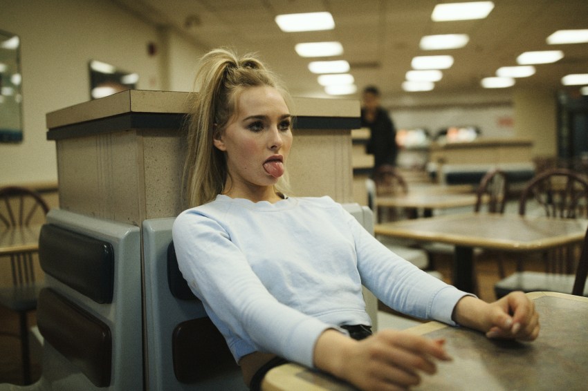 17 Tragic Signs You’re A Broke Ass Bitch