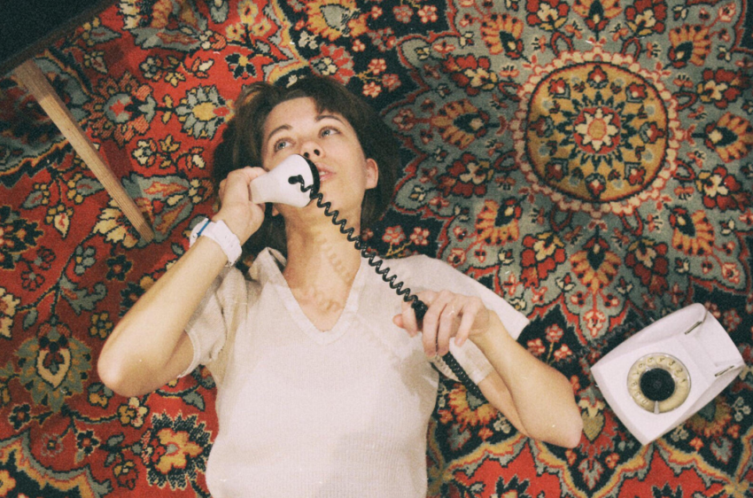 10 Reasons Actually Talking On The Phone Is The Secret Way To Actually Win Men Over