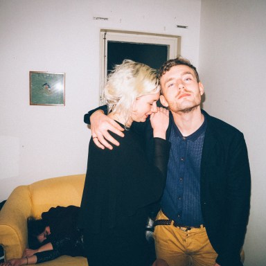 16 Signs You’re Stuck In That Gray Area Between Flirting And Dating