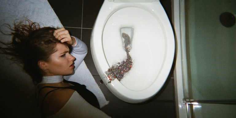 20 Generic Stages Every White Girl Goes Through While Experiencing A Hangover