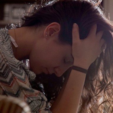 15 Signs You’ve Gotten Used To Being Treated Like Shit