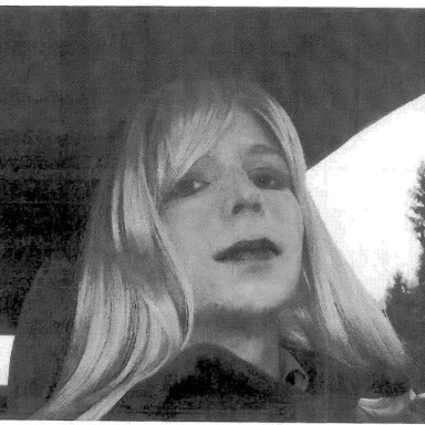 Chelsea Manning To Be Freed As Obama Commutes Sentence