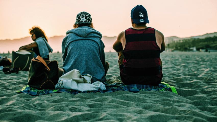 23 Borderline Genius Ways To Tell A Guy Is Secretly Interested In You