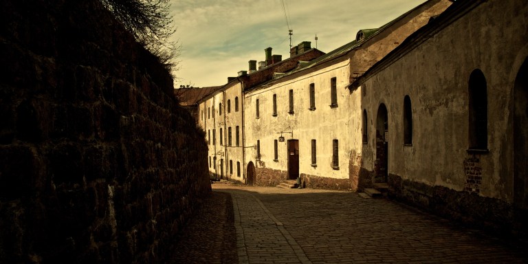 25 People Reveal Their Town’s Terrifying Past (That Everyone Keeps Quiet About)