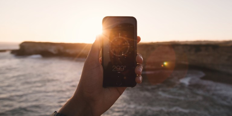The Best Travel Apps Every Traveler Needs On Their Phone