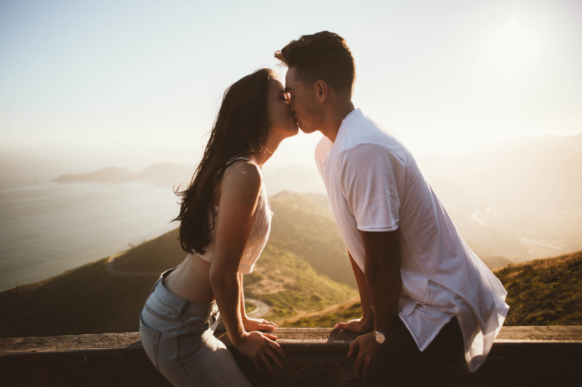 15 Things To Know Before Dating A Strong Girl Who Is Used To Being Alone