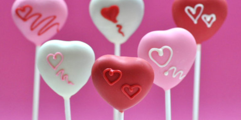 11 Adorable And Affordable Heart-Shaped Gifts To Get Your BFF For Valentine’s Day