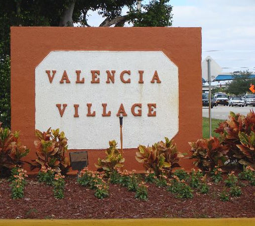 valencia-village