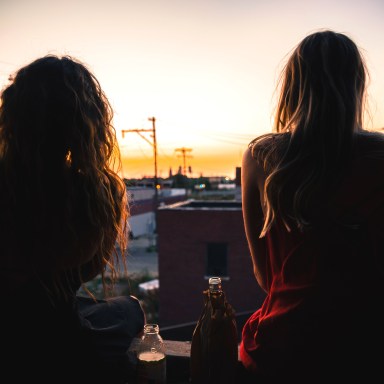 38 Questions To Ask When You Want To Truly Get To Know Someone