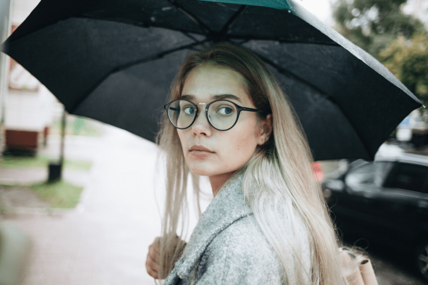 16 Signs You’re Not Actually An Introvert, You’re A Highly Sensitive Extrovert
