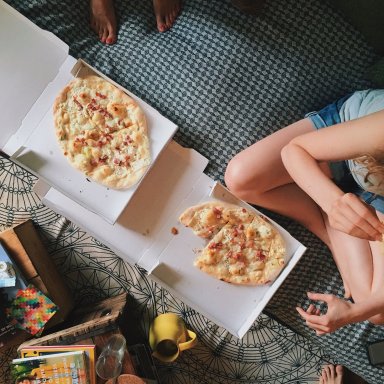 13 Lasting Business Lessons I Learned From Delivering Pizza